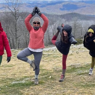 Mountaintop Yoga & Meditation Hike in Asheville 31