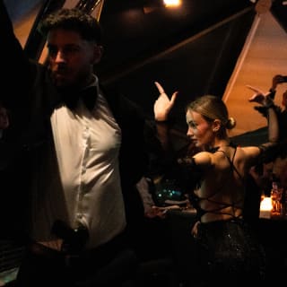 Dinner show en skyfall 2