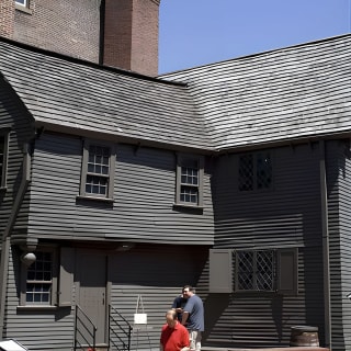 Public Small Group Walking Tour of the Full Boston Freedom Trail 9
