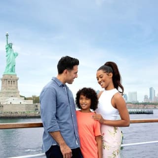 Bateaux New York Premier Brunch Cruise 8