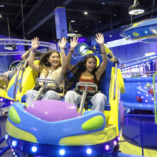 Babylon Park: Indoor-Themenpark in Madrid - Geschenkgutschein 4