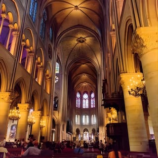 Visite guidée à pied de l'histoire de Paris dans le centre de Paris - semi-privée 8ppl Max 4