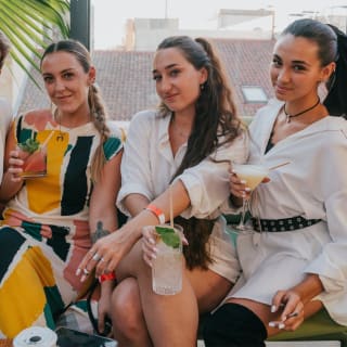 Brunch BBQ & Bier + Dj Set Auf Vinyl Auf Dem Dach des Hotel Generator 5