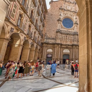 Monastero di Montserrat con Tren Cremallera - Tour guidato da Barcellona 5
