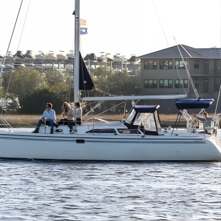 Private Luxury Sailing Charters, BYOB & Dolphins 33