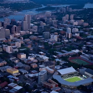Airplane Flight Tour over Portland, Oregon 8