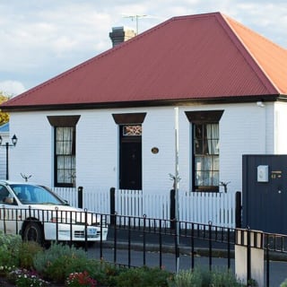 Hobart City Sightseeing Tour including MONA Admission 4