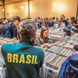 PARIS VINYL SALE 10 - 50 000 vinyles à - de 10€ 3