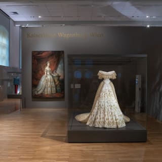 Kaiserin Elisabeth: Kaiserliche Schatzkammer Wien + Kaiserliches Kutschenmuseum 54