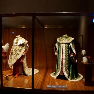 Kaiserin Elisabeth: Kaiserliche Schatzkammer Wien + Kaiserliches Kutschenmuseum 55