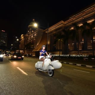 Vespa Night Tour of Singapore 3