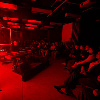UNER & Underwater presentan THE ROOM 7