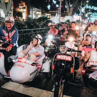 Vespa Night Tour of Singapore 5