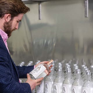 Non-Alcoholic Distillery Tour & Cocktail Masterclass 4