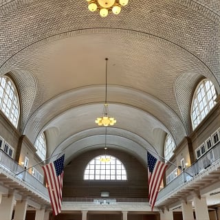 Statua della Libertà & Ellis Island Tour Semi-Privato 8 persone max 10