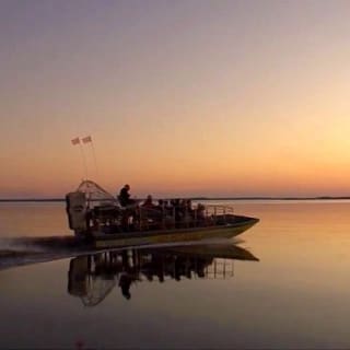 Wild Florida 30-minute Everglades Airboat Tour 11