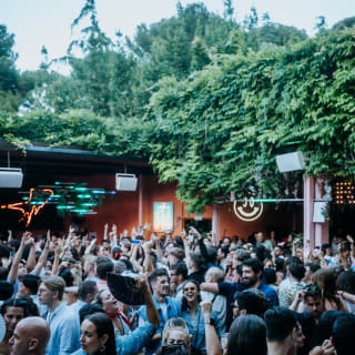 Throwback pres: Back to 80',90' & 00' at La Terrrazza 2