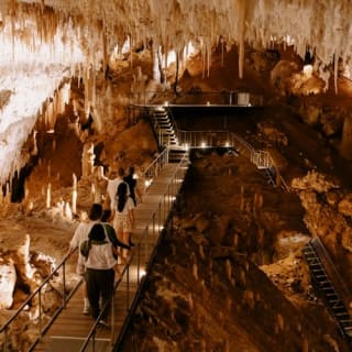 Jewel Cave Guided Tour in Western Australia 6