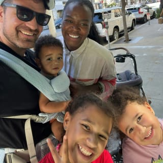 Kid Quest in Los Angeles: Superhero City Adventure for Kids (Ages 4–8) 2