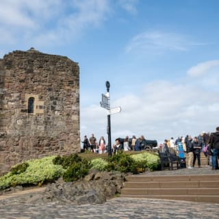 Edinburgh Castle: Eintrittskarte + Geführte Tour 10