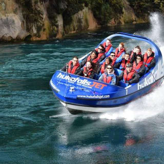 Hukafalls Jet Boat Ride from Taupo 4
