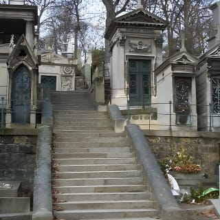 Visite guidée à pied du cimetière du Père Lachaise - Semi-privée 8ppl Max 7