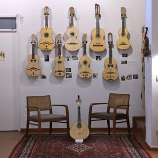 Porto: Fado Concert at Casa da Guitarra with Port Wine 11
