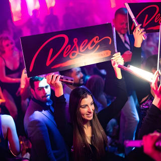 Las Vegas Latin Nightclub Crawl con Party Bus y Bebidas 4