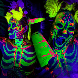 Halloween Neon Life Drawing | UV Art Experience 1