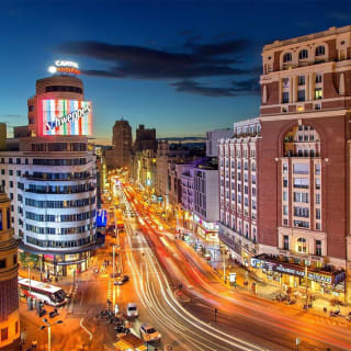 Explore Madrid at Dusk: Optional Walking Tour and Flamenco Show 4