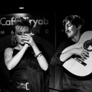 Madrid: Espectáculo Flamenco en Café Ziryab + Drink 6
