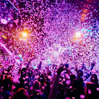 Dream Boat Big Party New Year 2025 Magical Eiffel Tower 2