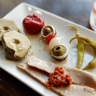 Tour gastronómico por el Mercat del Ninot de Barcelona 3