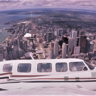Exhilarating 120km Aerial Tour of Toronto with iflyTOTO 1