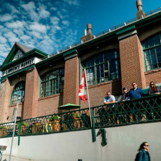 Best of Toronto Small Group City Tour 3