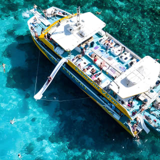 Comino Island: including Blue Lagoon, Crystal Lagoon & sea caves 2