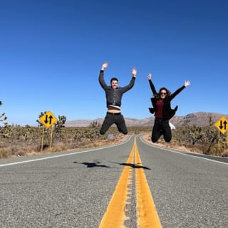 Grand Canyon West: Tour guiado en francés + Pase de Skywalk 4