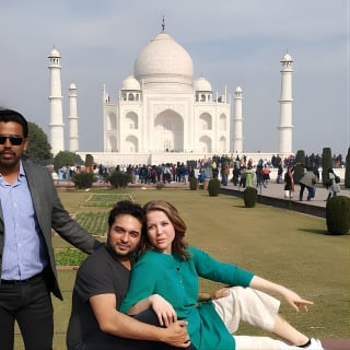 Early Morning Taj Mahal Sunrise Tour con tarifas de entrada desde Delhi 9