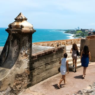 Historic Old San Juan Walking Tour with El Morro Entry 1