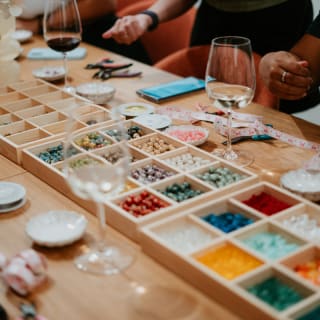 Entre les bijoux et le vin 2