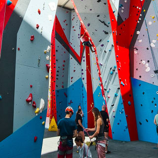 Escalada debaixo da Ponte 25 de Abril para todos os níveis 5