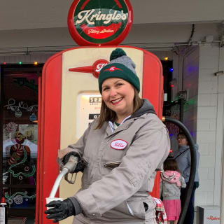 Kringle’s Filling Station 2