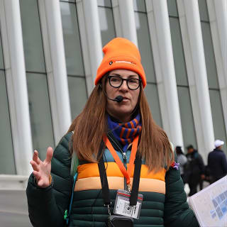 Manhattan Small Group Tour: Eine Attraktion, die die Themengebiete Wall Street und 911 Memorial abdeckt 11