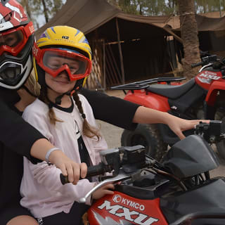 promenade d'une heure à dos de chameau et promenade d'une heure en quad à Marrakech. 3