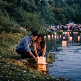 Water Lantern Festival - Tarjeta Regalo 3