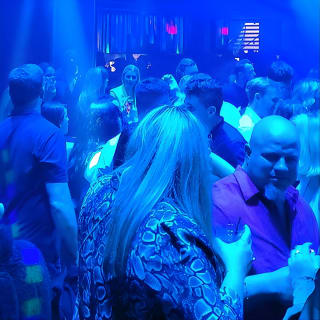 Miami Night: la massima esperienza di nightclub 21