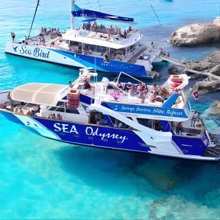 Comino Island: including Blue Lagoon, Crystal Lagoon & sea caves 3