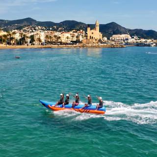 Banana Boat in Sitges: The Ultimate Group Water Ride 1