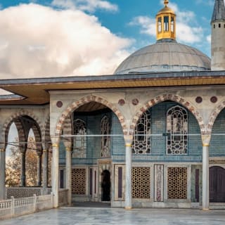 Topkapi Palace: Entry Ticket + Guided Tour 3