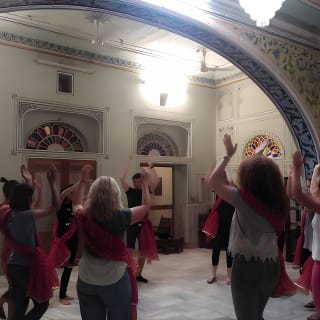 Bollywood Dance Class - Groove and shake on Hindi Movie hits ! 22